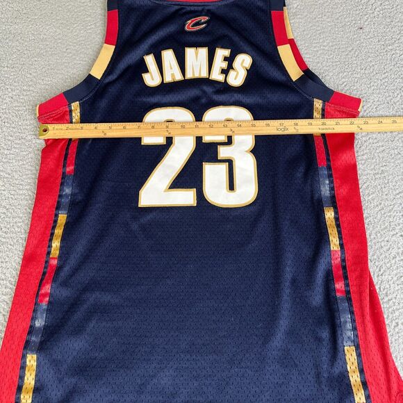Authentic LeBron James Cleveland Cavaliers Jersey M Length +2 Adidas Stitched - Picture 13 of 14